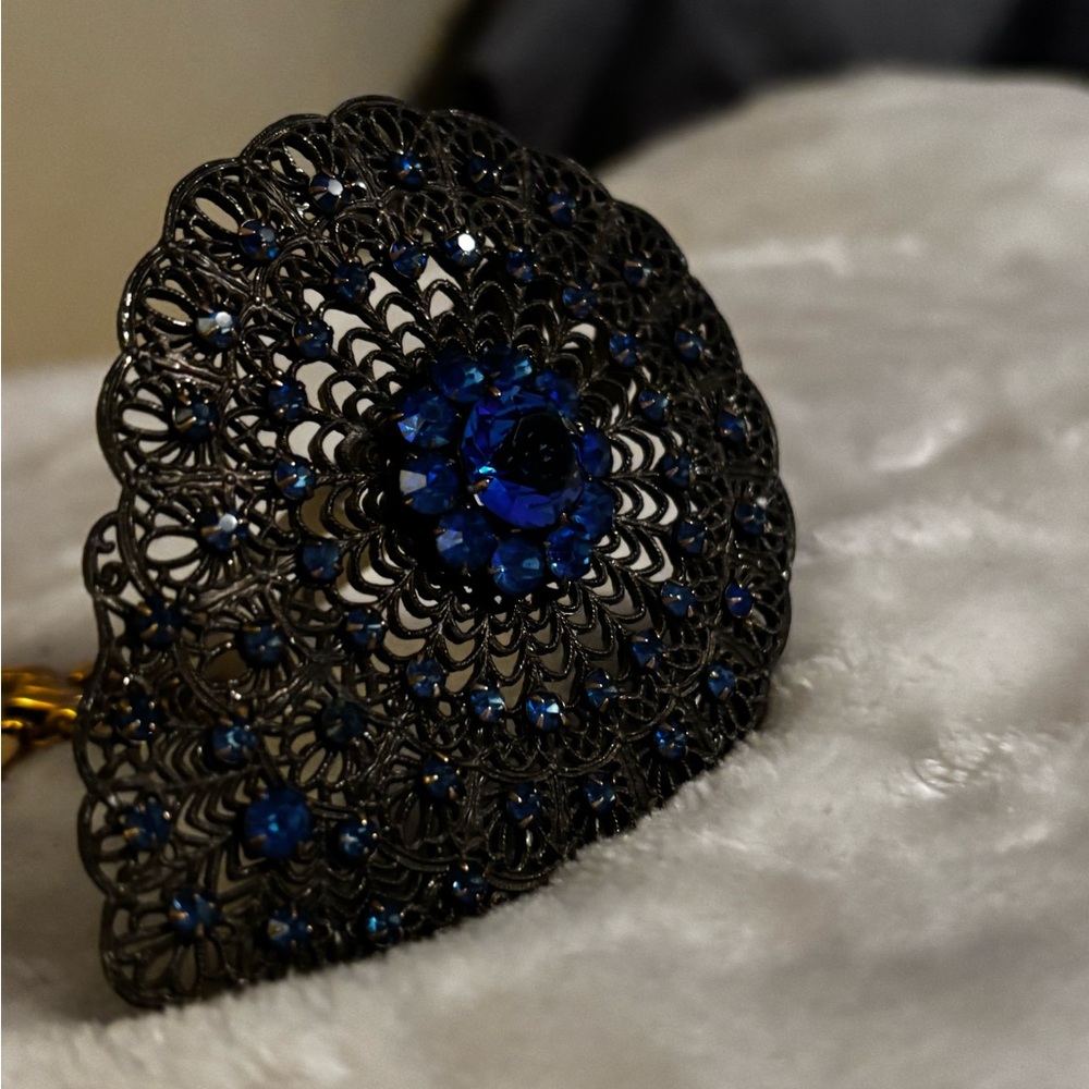 Vintage Elegant Blue Filigree Hair, Fur, dress Clip 1800’s-1920’s - Picture 4 of 8